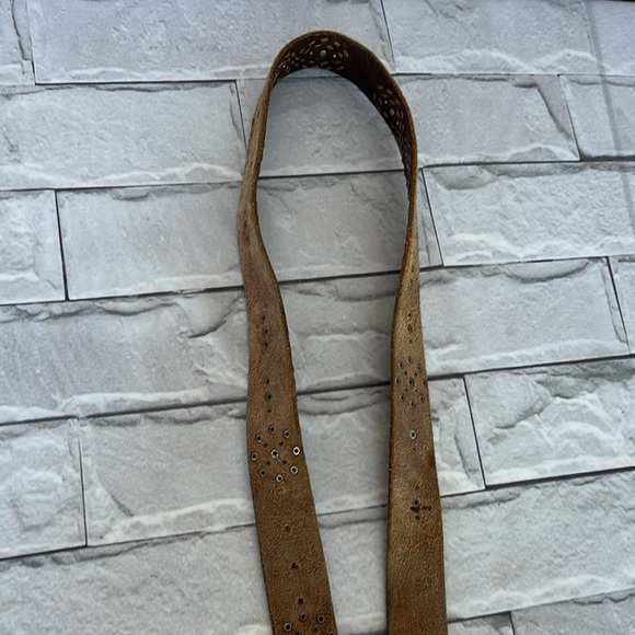 Abercrombie studded brown leather belt size L-XL - Picture 5 of 7